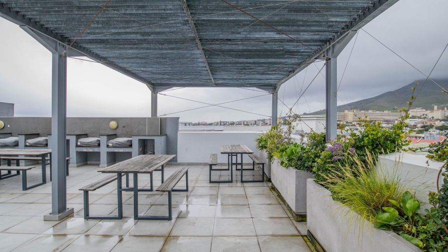 2 Bedroom Property for Sale in Observatory Western Cape